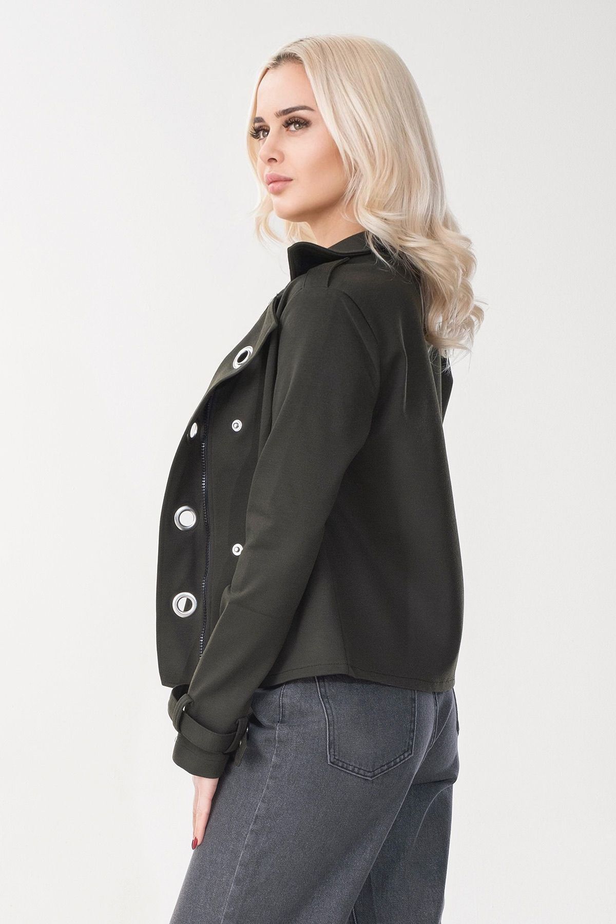 Kadın Viskon Polyester Likralı Kumaş Kol Ucu Toka Bantlı Kuş Gözü Aksesuarlı Çıt Çıtlı Cepli  Ceket Haki - M