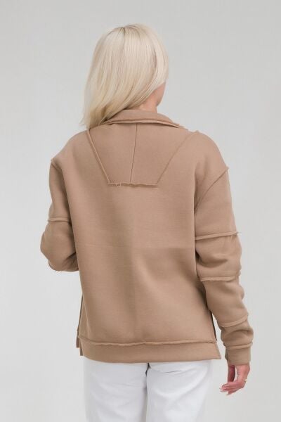Kadın Pamuk İçi Şardonlu Pis Dikişli Kangru Cepli Yarım Pat Fermuarlı Sweatshirt CAMEL - L