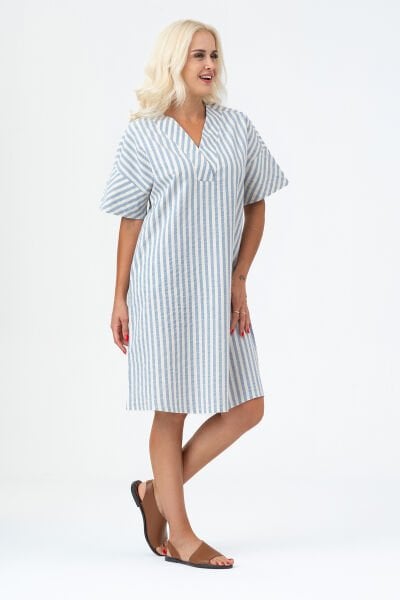 Bold & Young Kadın Cepli V Yakalı Kısa Kollu Pamuklu Elbise 3XL - Mavi Ekru