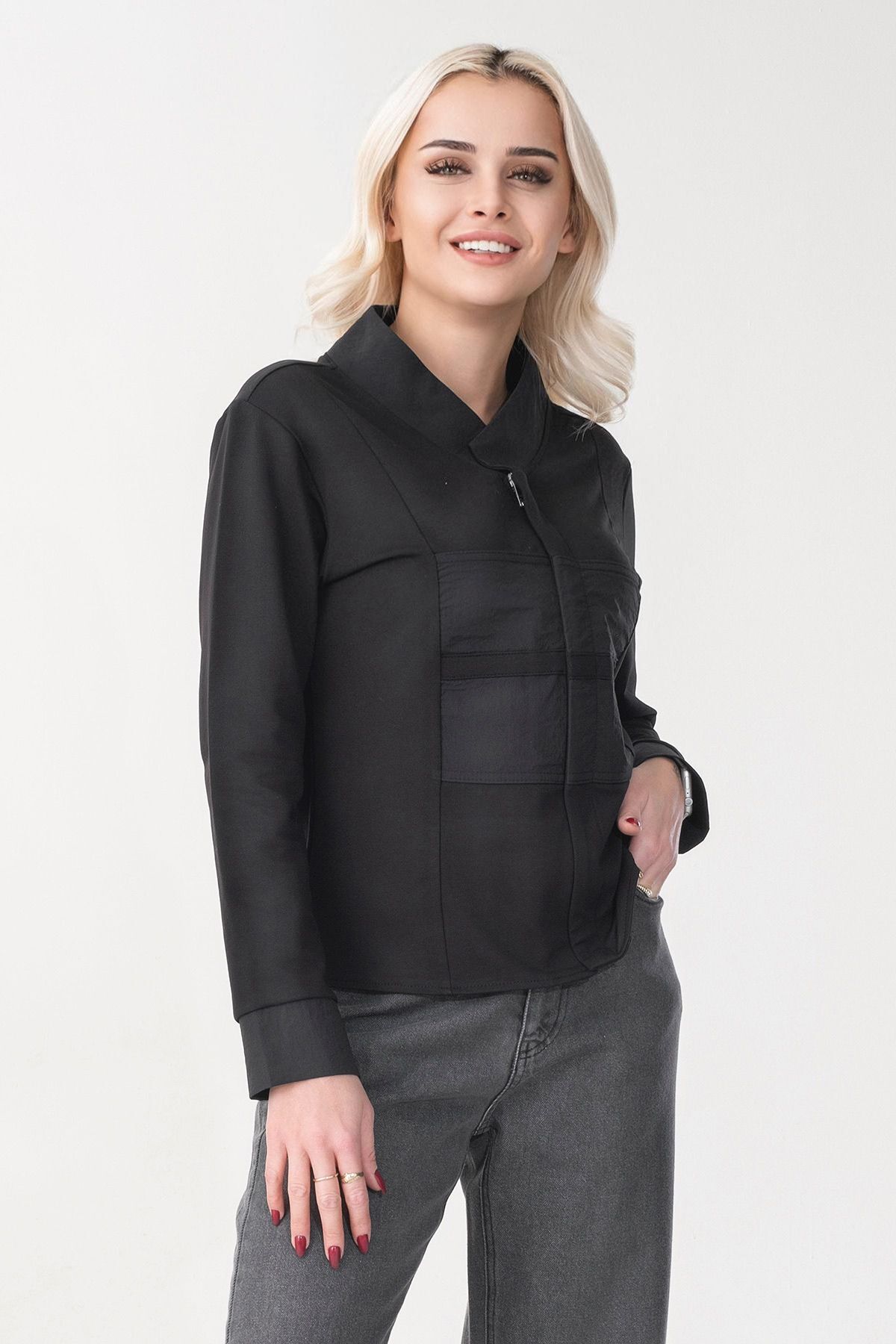 Kadın Pamuk Likralı Kumaş İle Krınkıl Tekno Kumaş Kombinli Fermuarlı Sweatshirt Ceket Siyah - L
