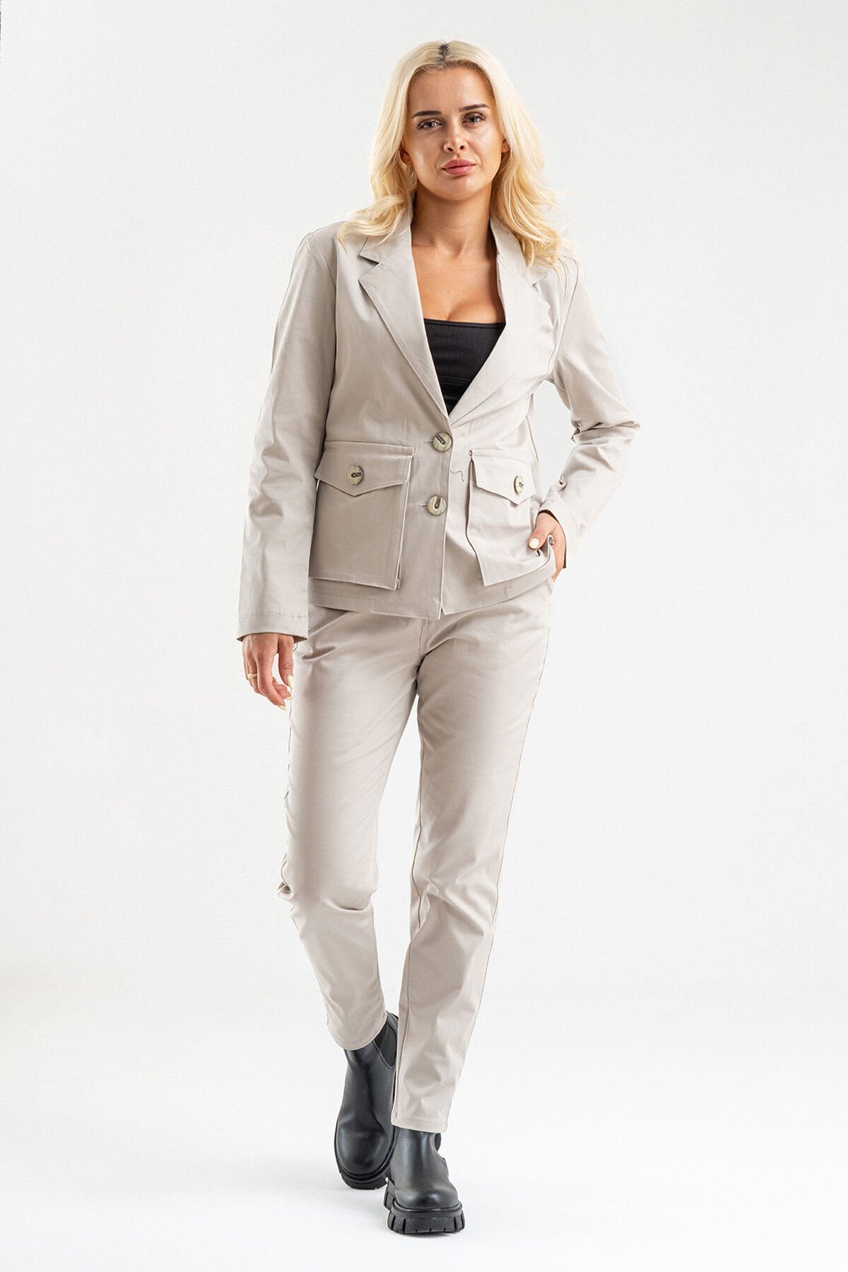 Bold & Young Kadın Üç Cepli Likralı Pamuklu Astarsız Blazer Ceket S - BEJ