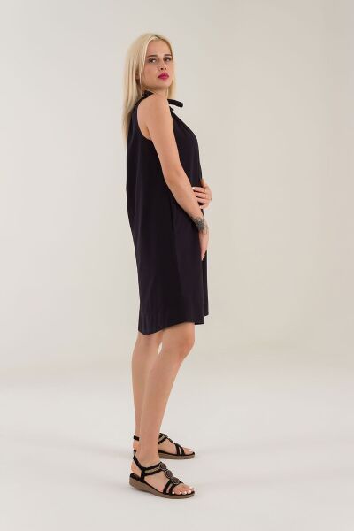 Kadın Etek Ucu Pervazlı Boyundan Bağlamalı Cepli Pamuklu Dokumat Elbise Siyah - XL