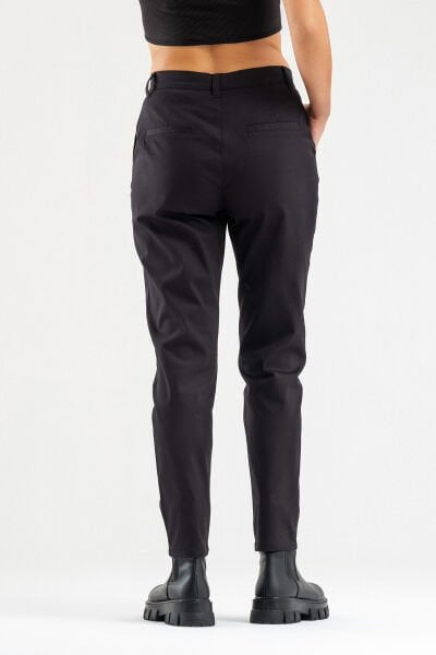 Bold & Young Kadın Likralı Pamuklu Kumaş Yandan Cepli Pantolon Siyah - 2XL