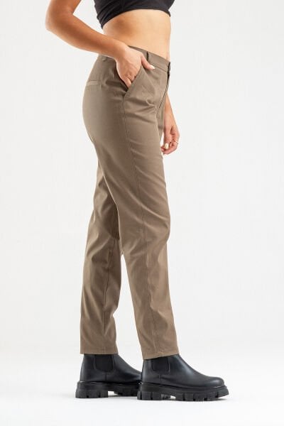 Bold & Young Kadın Likralı Pamuklu Kumaş Yandan Cepli Pantolon Haki - 2XL