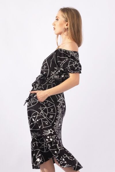 Kadın Siyah Zemin Baskılı Lastikli Yaka Lastikli Kol Kuşaklı dokuma Viskon Cepli Elbise S - Siyah