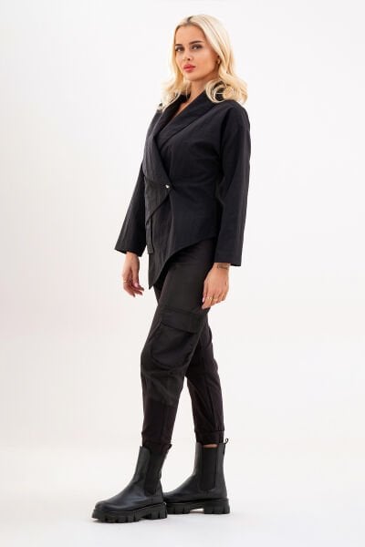 Bold & Young Kadın Polyamid Karışımlı Siyah Ceket – Cepli, Asimetrik, Tek Düğme XXL