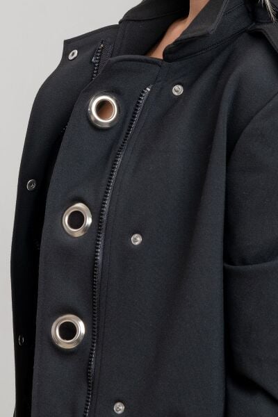 Kadın Viskon Polyester Likralı Kumaş Kol Ucu Toka Bantlı Kuş Gözü Aksesuarlı Çıt Çıtlı Cepli  Ceket Siyah - 2XL