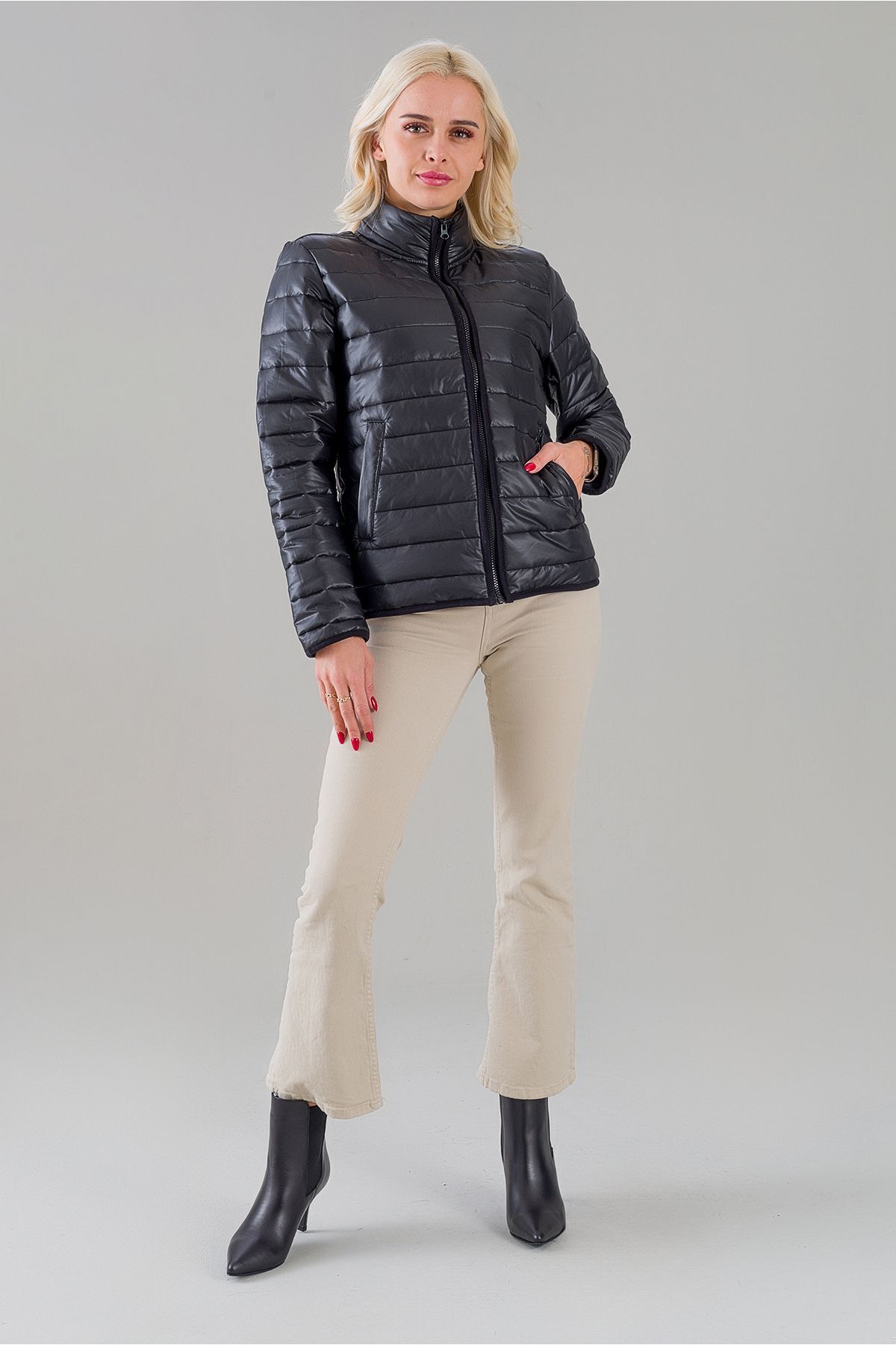 Siyah Şişme Dik Yaka Metal Fermuarlı Mont siyah filato cepli - M