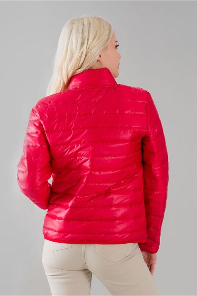 Siyah Şişme Dik Yaka Metal Fermuarlı Mont Kırmızı - S