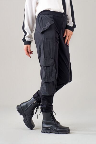 Kadın Kargo Cepli Siyah Polyamid Karışımlı Beli Lastikli Paça Lastikli Pamuk Likra Pantolon Siyah - M