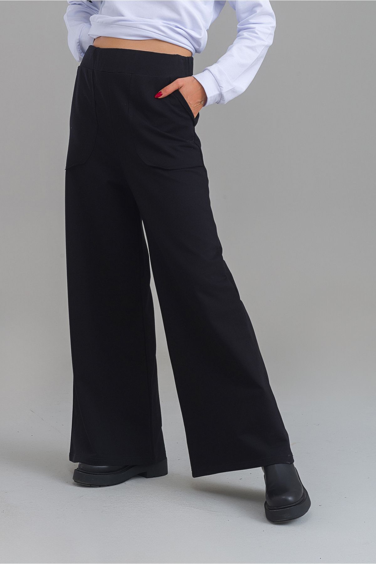 Kadın Siyah Renk Viskon Polyester Likralı Cepli Bol Paça Beli Lastikli Pantolon Siyah - XL