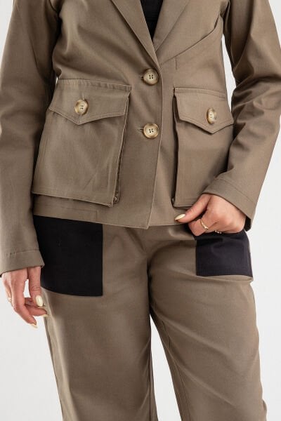 Bold & Young Kadın Üç Cepli Likralı Pamuklu Astarsız Blazer Ceket Haki - 2XL
