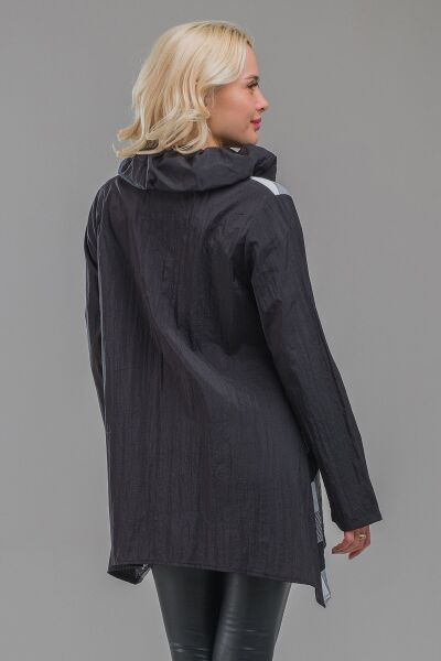 Kadın Siyah Renk Büzgülü Yakalı Nakışlı Gofre Kumaş Kombinli Paraşüt Ceket L - Siyah