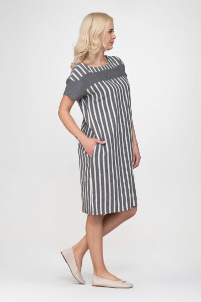 Bold & Young Kadın Cepli Çizgili Düz Kumaş Kombinli  Pamuklu Kumaş Yırtmaçlı Elbise 3XL - Gri Ekru1